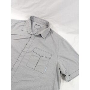 Mammut Shirt Mens XL Gray Chambray Button Up‎ Short Sleeve Performance Hike Work